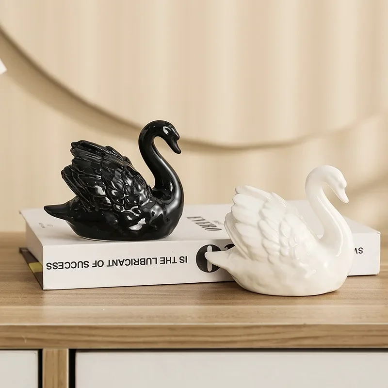 Couple Swan Ceramic Jewelry Cr - Xt Home Textiles recension och pris